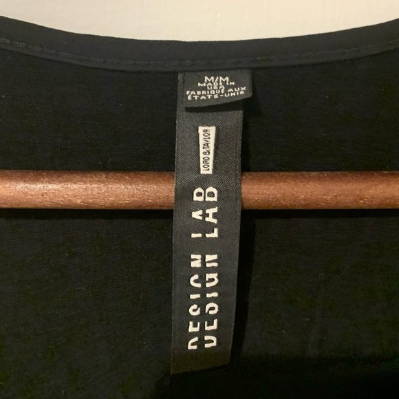 Design Lab black top with slit detail, size M - Picture 5 of 5